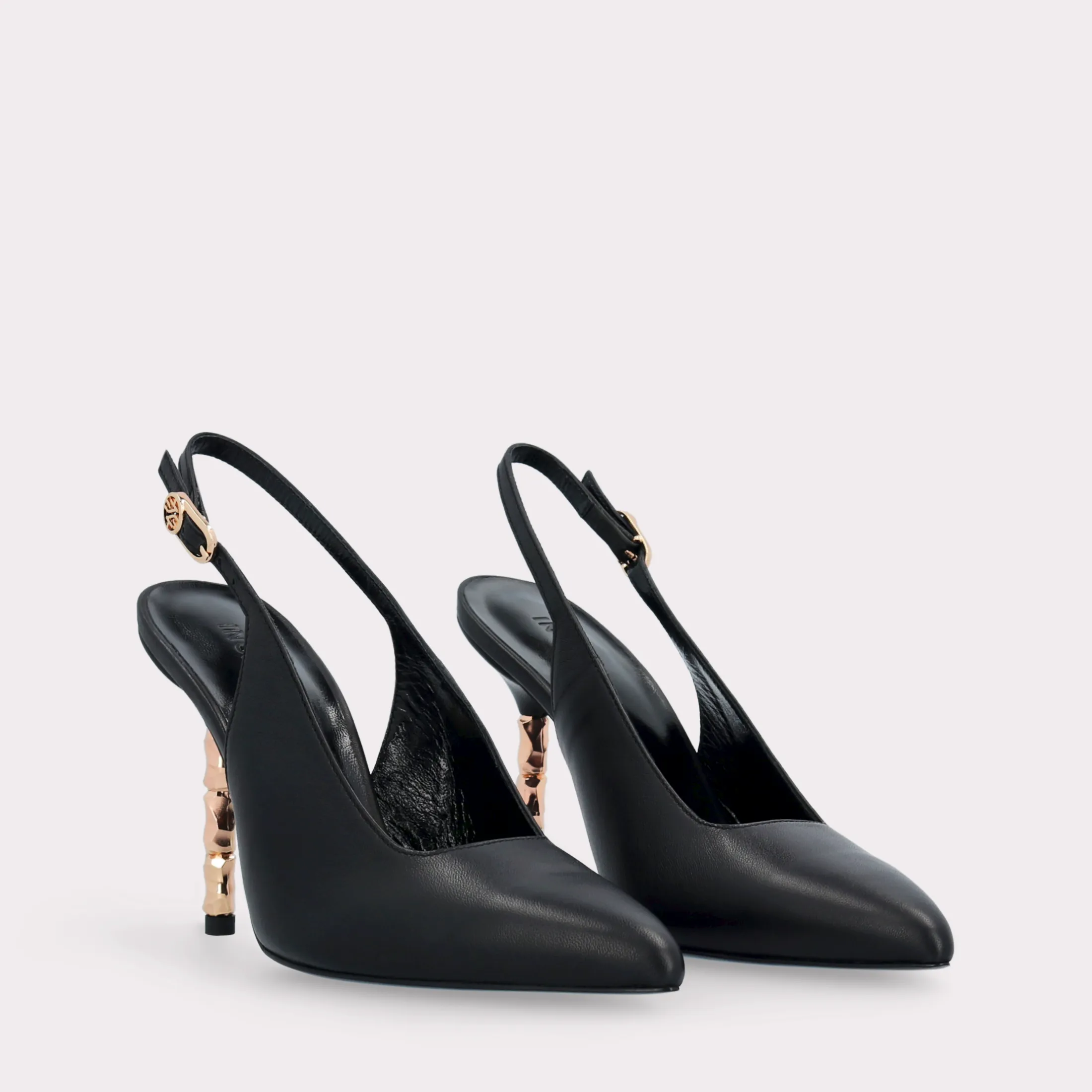 ASTRID 100 BLACK LEATHER PUMPS