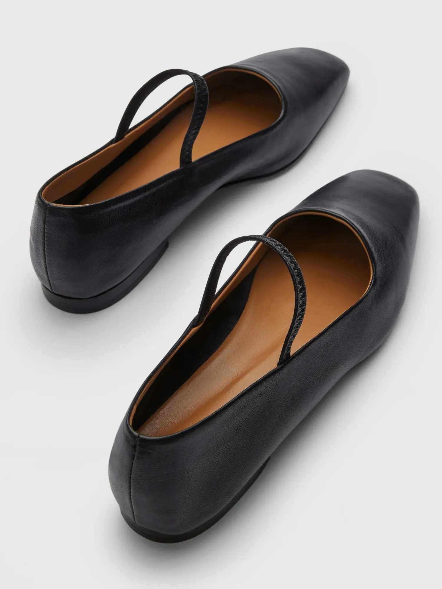 Petina Nappa - Black